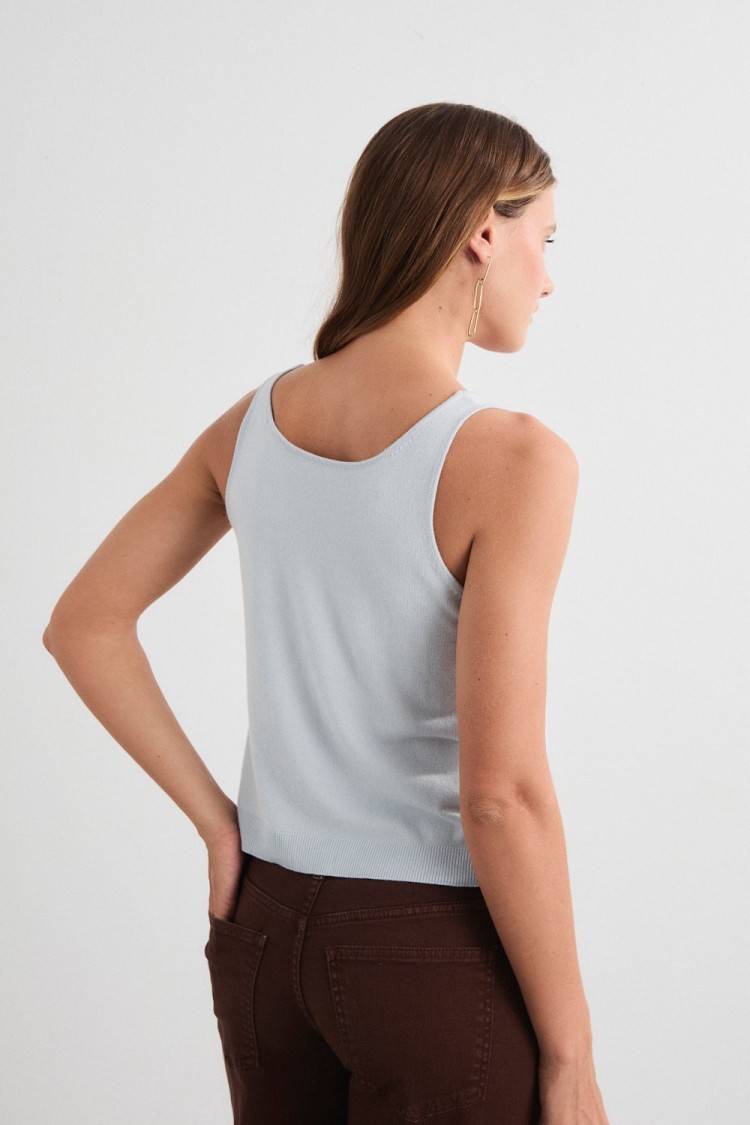 YAKIRA TOP
